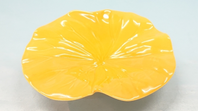黄交コウチふきの葉型皿
